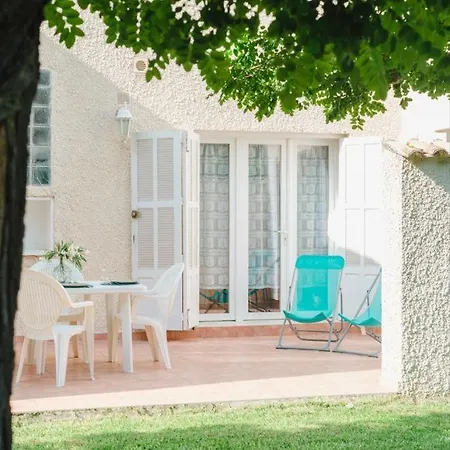 Joli De Plain Pied Avec Terrasse Individuelle Ghisonaccia